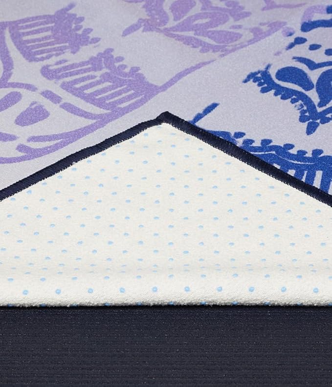 Manduka Yogitoes Yoga Towel – Rubber Grip Dots Non-Slip Bottom, Quick Dry Fitness Towel for Hot Yoga, Pilates, Exercise