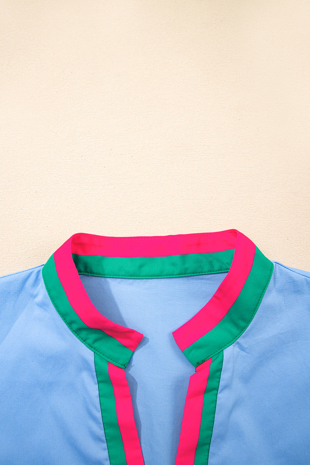 Contrast Stripe V-Neck Collision Short Puff Blouse