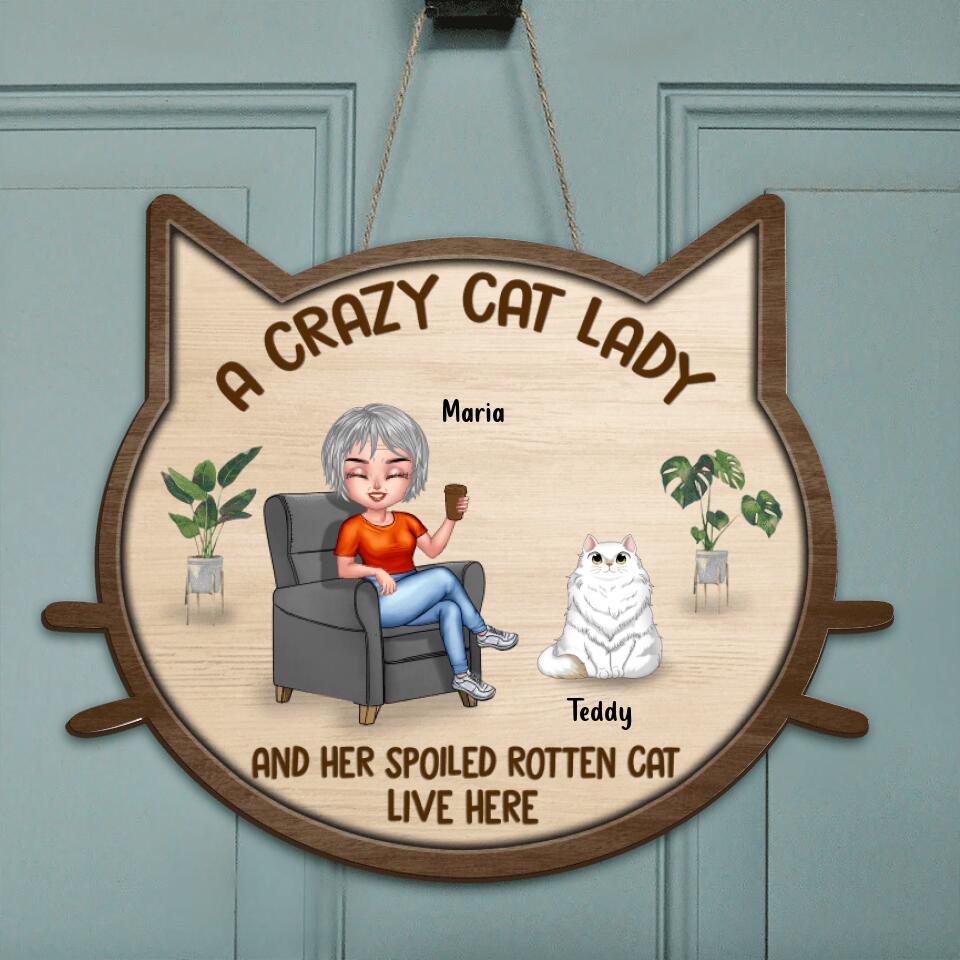 Personalized A Crazy Cat Lady Door Sign - Man/Woman/Couple With Up to 6 Cats - Gift For Cat Lovers/Couple/Mother - A Crazy Cat Lady And A Grumpy Old Man Live Here