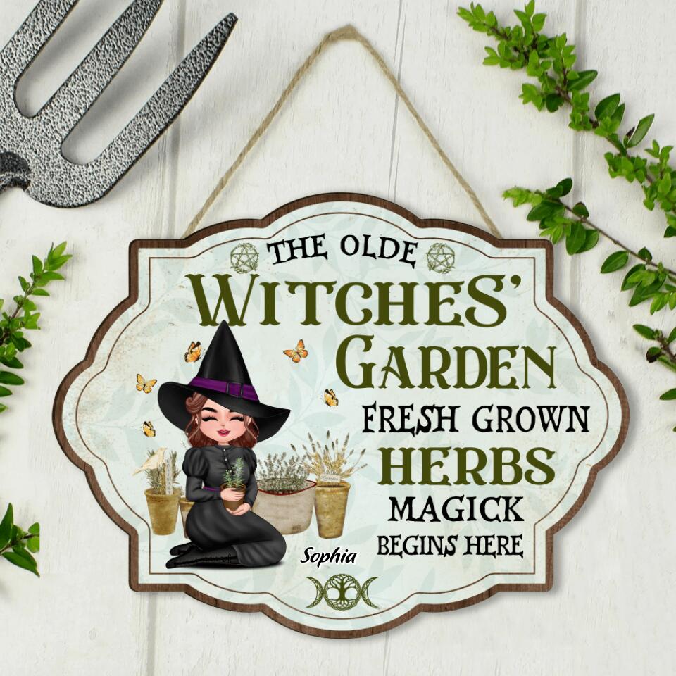 Personalized Garden Witch Wooden Sign - Up to 2 Cats - Halloween Gift Idea For Gardening Lovers/Cat Lovers/Wiccan Decor/Pagan Decor - The Olde Witches Garden Fresh Grown Herbs Magick Begins Here