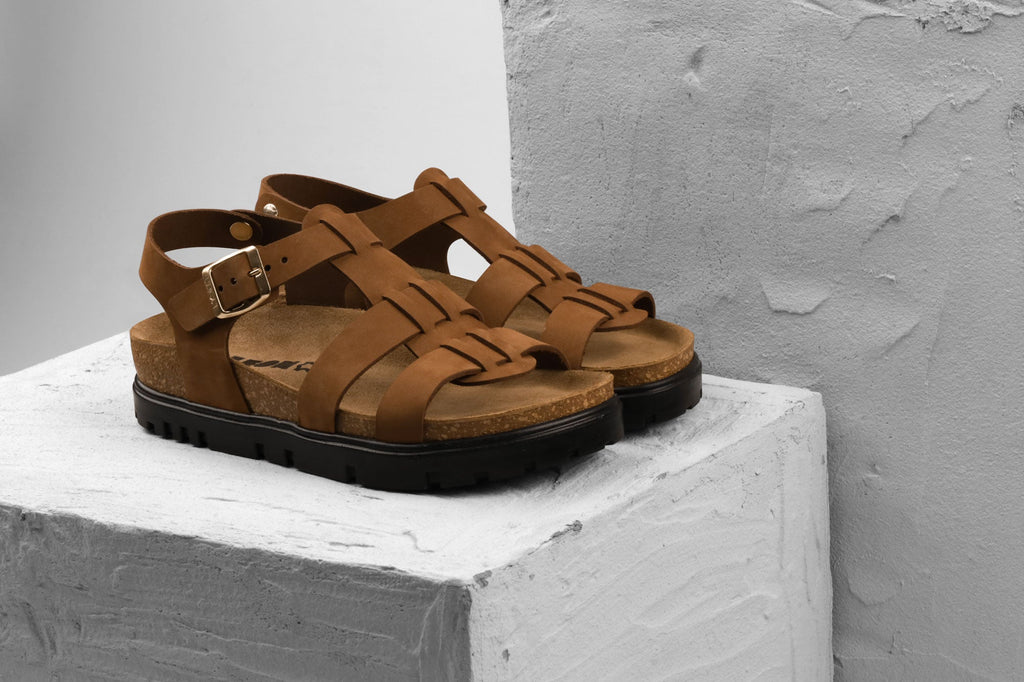 Women’s Nubuck Leather Fisherman Platform Sandals with Buckle