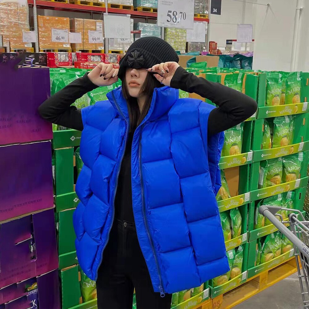 Women's Green Puffy Stand-Up Collar Quilted Down Vest - Image 9