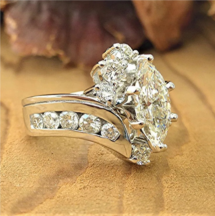 Horse Eye Zircon Ring, Elegant Copper Gemstone Band for Women