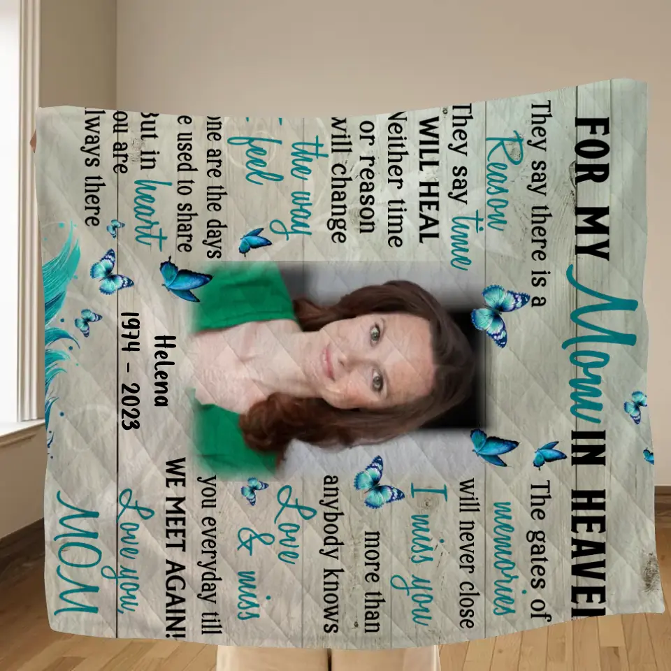 Personalized Memorial Photo Fleece Throw Blanket/Quilt - Memorial Gift Idea For Mother's Day - I Miss You More Than Anybody Knows