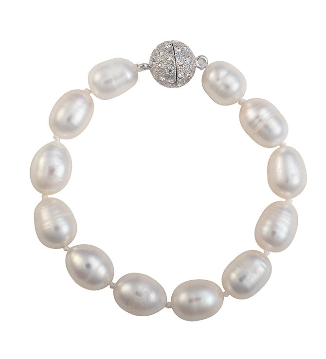 Baroque Freshwater Pearl Bracelet with Crystal Magnetic Clasp - Image 4