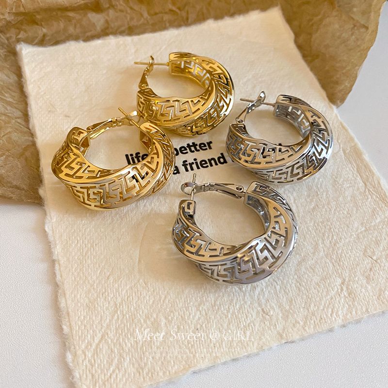 Twisted Hollow Hoop Earrings, European American Niche Gold Hoops