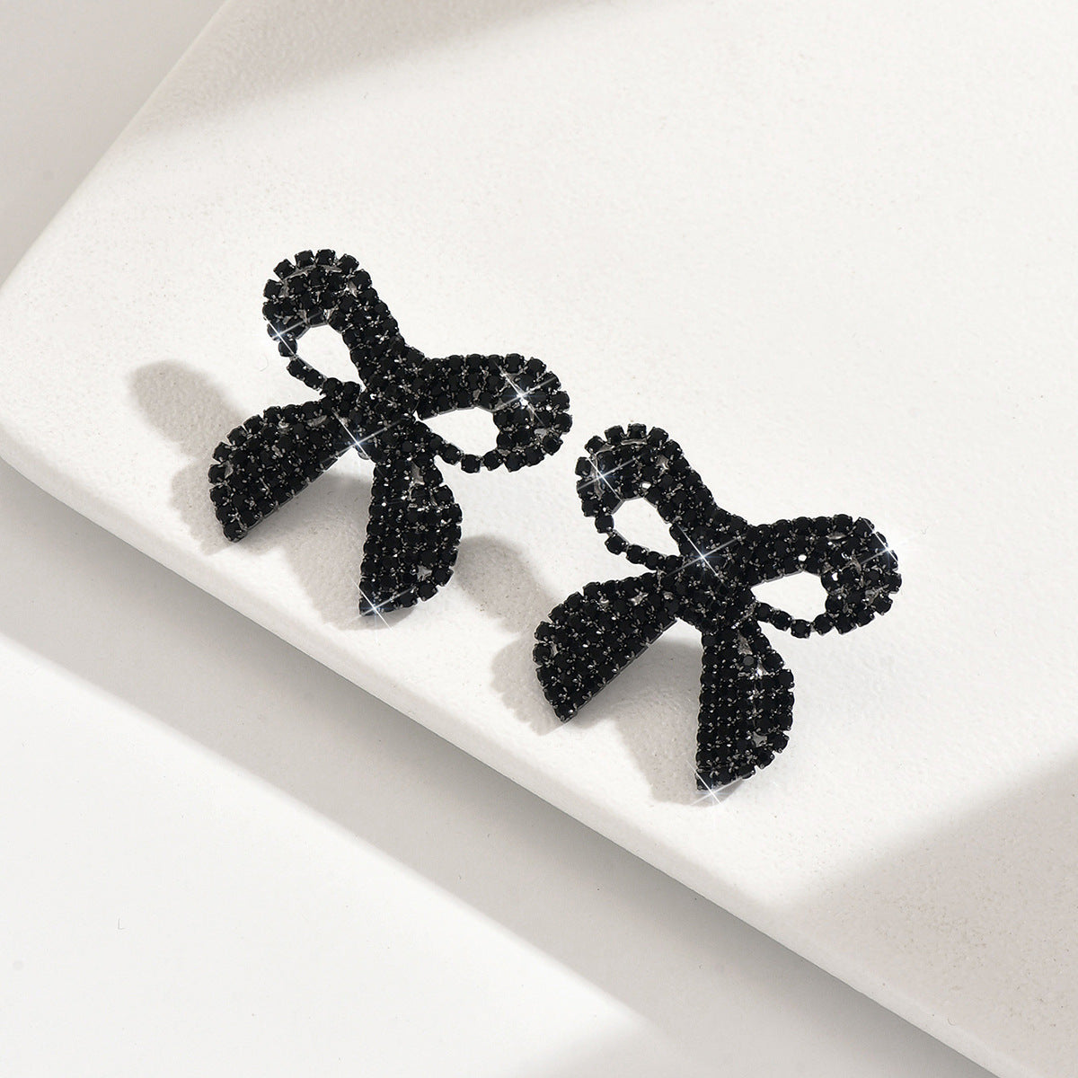 Women Bow Rhinestone Jewelry Set,Choker Necklace And Dangle Earrings,Fashion Costume Accessories For Party Daily Occasion