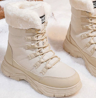 Women’s Fleece-Lined Winter Boots with Chunky Sole Beige