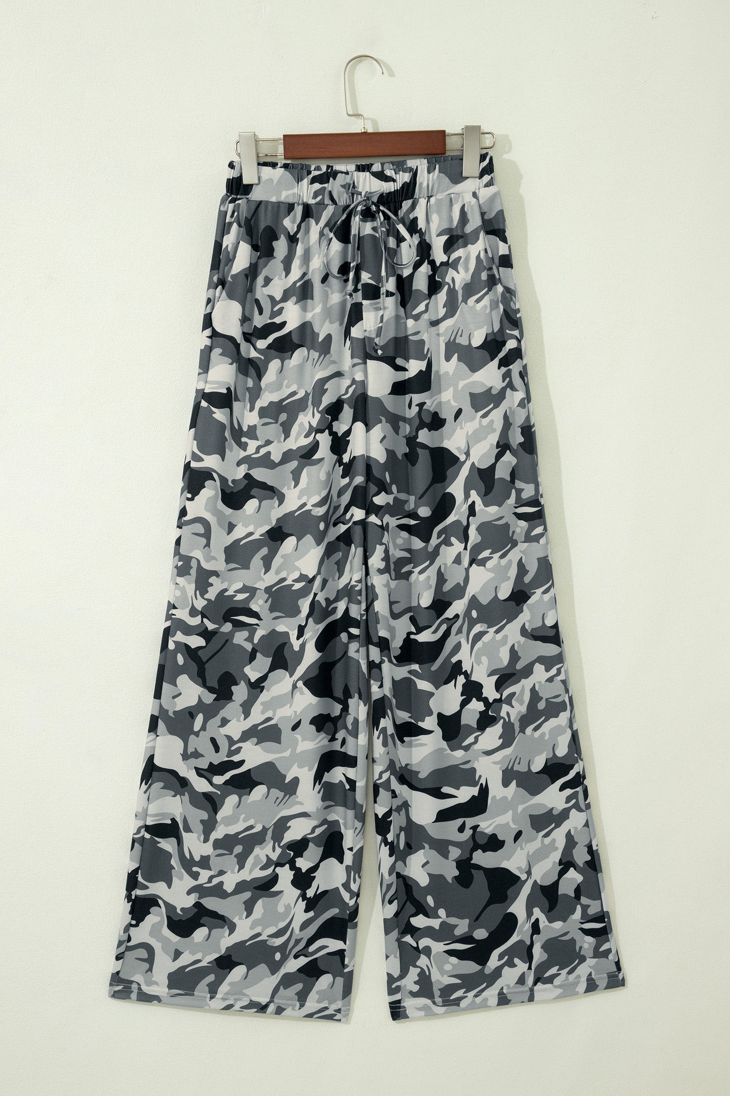 Women’s Camouflage Print High Waist Wide Leg Drawstring Pants