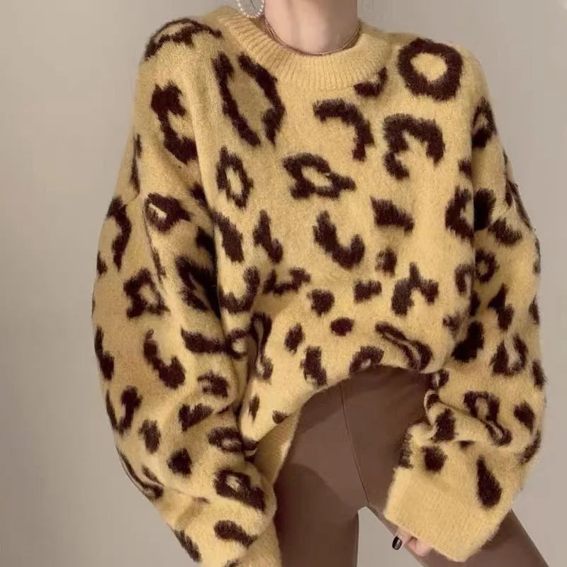 Women's Cozy Leopard Print Crew Neck Pullover Sweater - Image 2