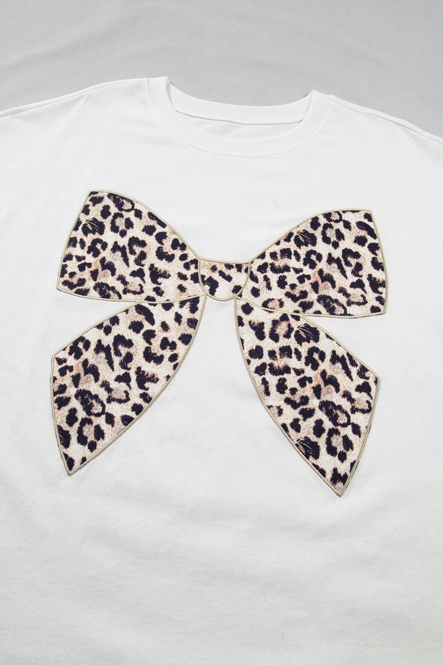 White T-Shirt with Leopard Bow Embroidery Patch Relaxed Fit - Image 3