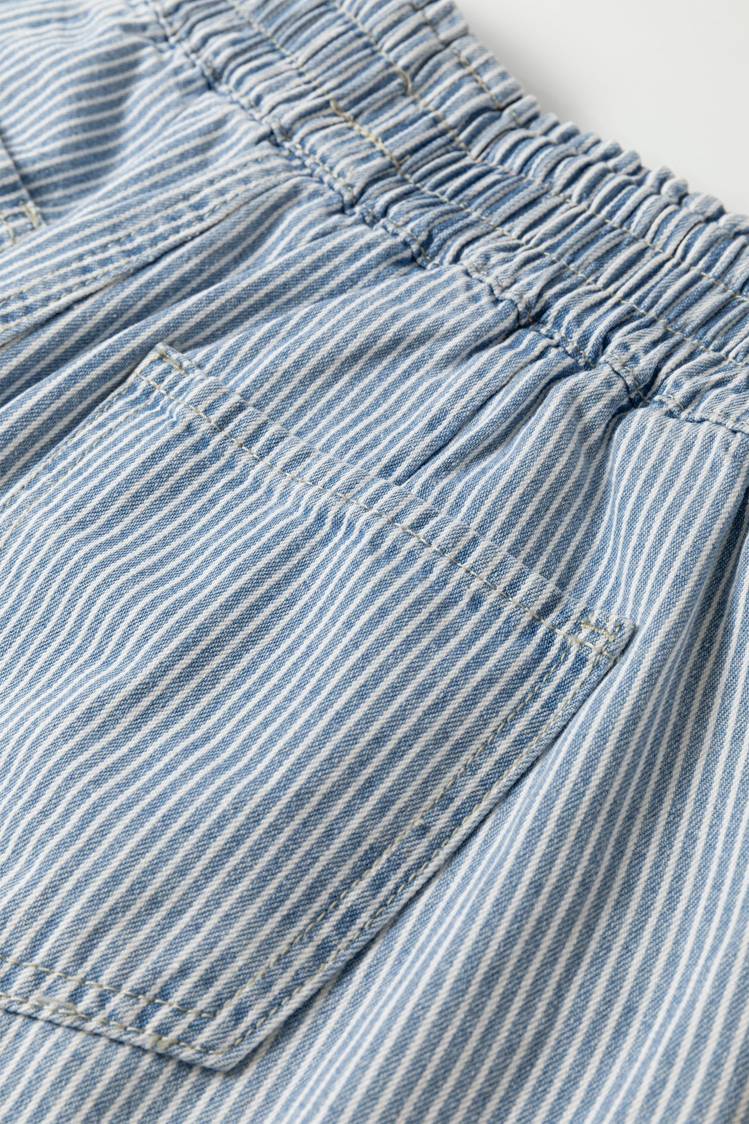 Stripe Raw Edge Drawstring Waist Denim Shorts