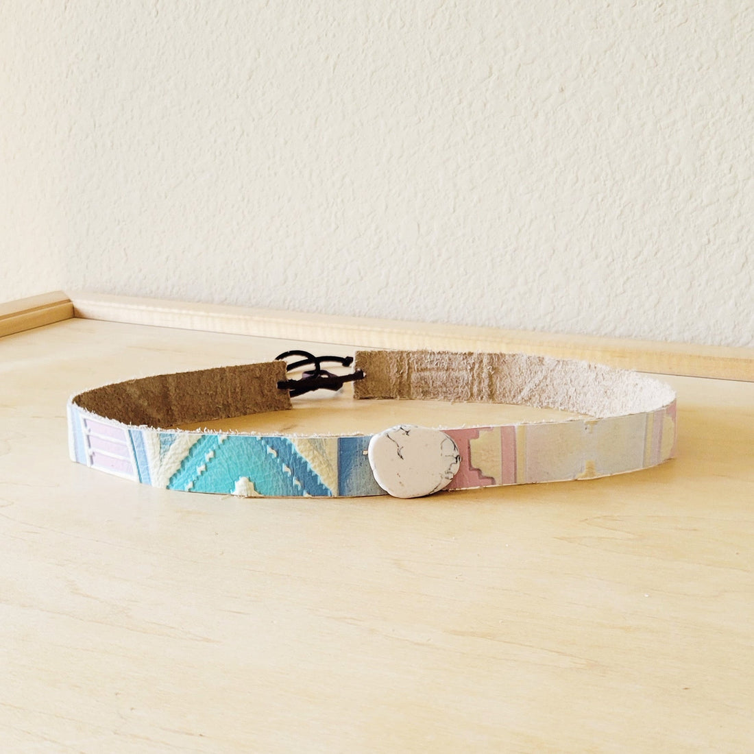 Pastel Navajo Embossed Leather Hat Band with Turquoise Accent - Image 2