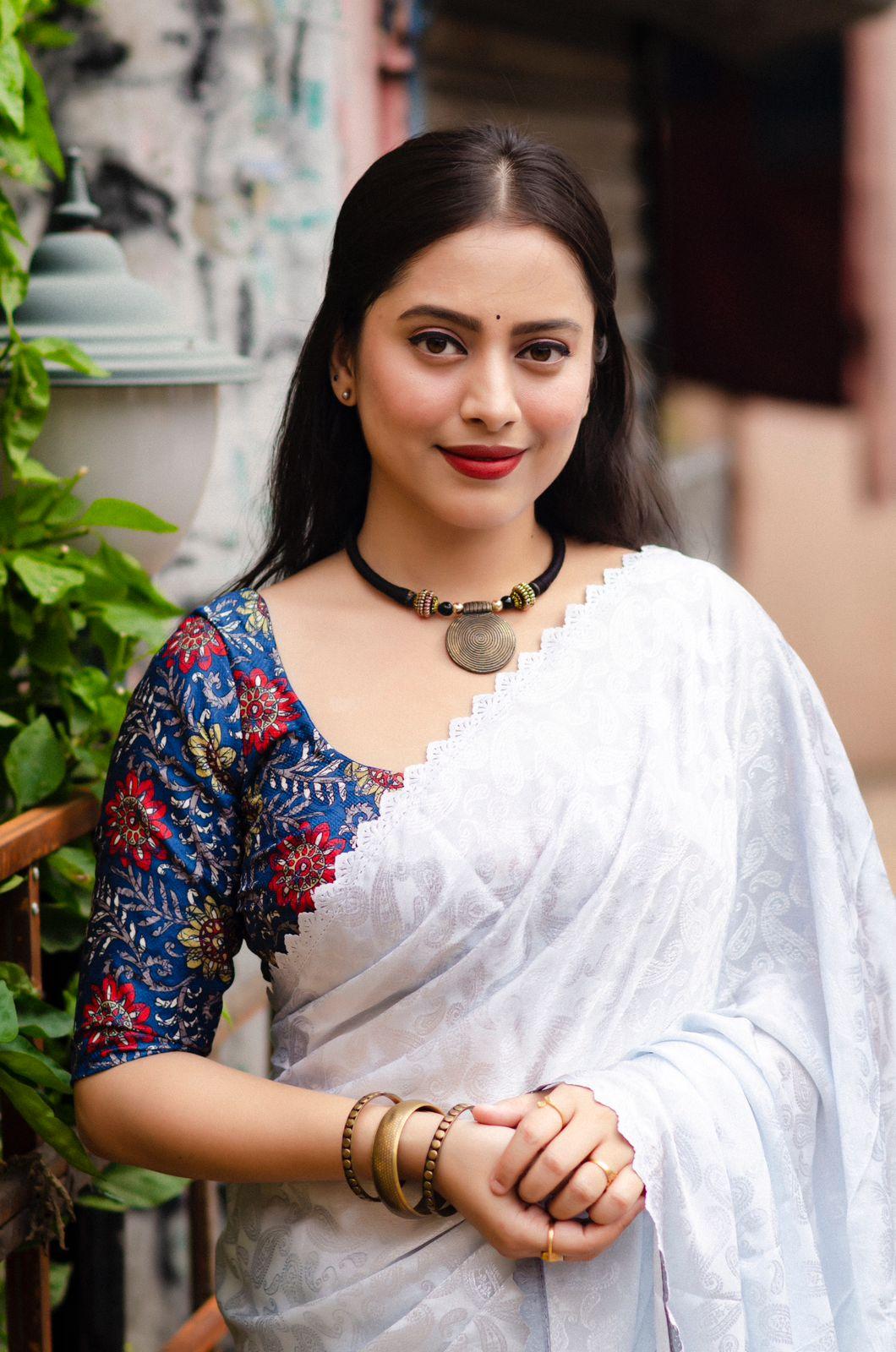 White Poly Silk Saree with Ethnic Mango Motifs and Cutwork Border