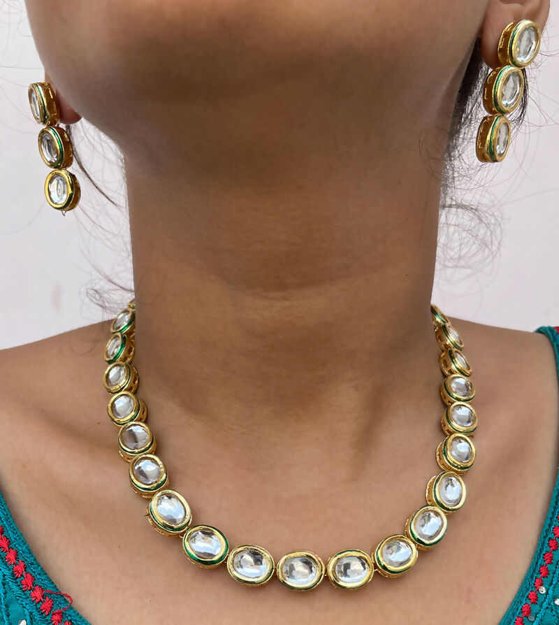 Elegant Gold Plated Kundan Stone Necklace and Earring Set