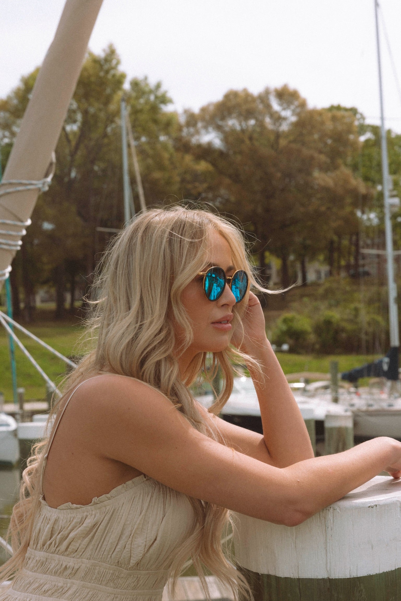 Cabo 2 Round Polarized Sunglasses in Charcoal