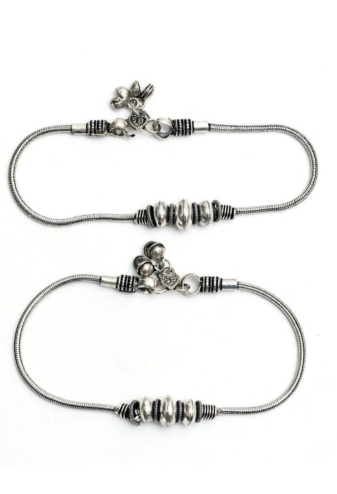 Exquisite oxidised silver party wear anklet perfect for traditional events