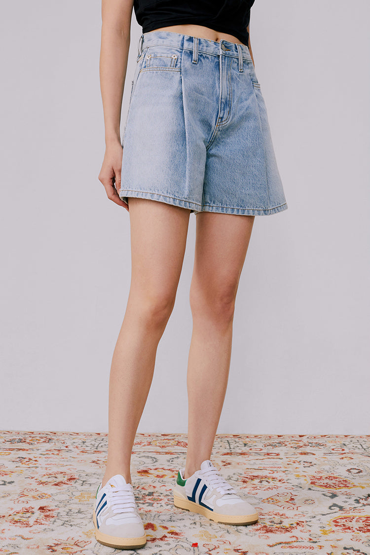 Light Blue Pleated Short Jeans for All