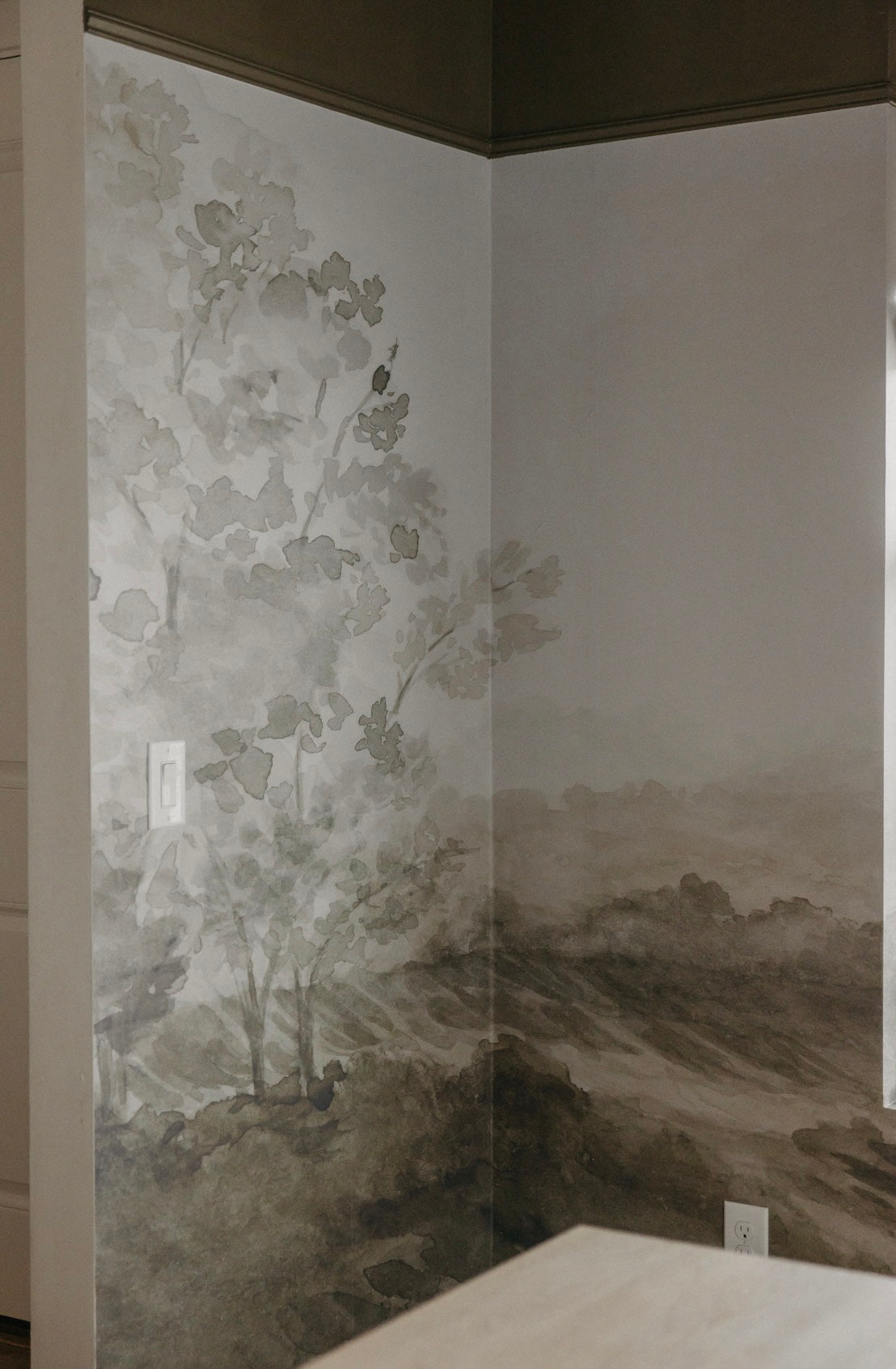 Somerset Fields Nature-Inspired Wallpaper in Taupe and Cream