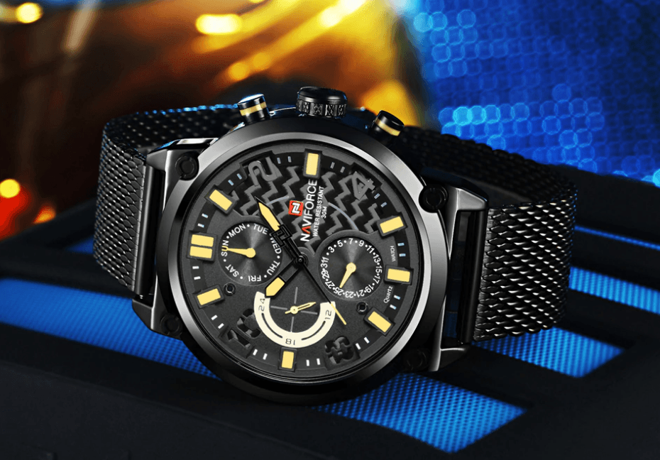 Men's Analog Quartz Wrist Watch with Stainless Steel Mesh Band