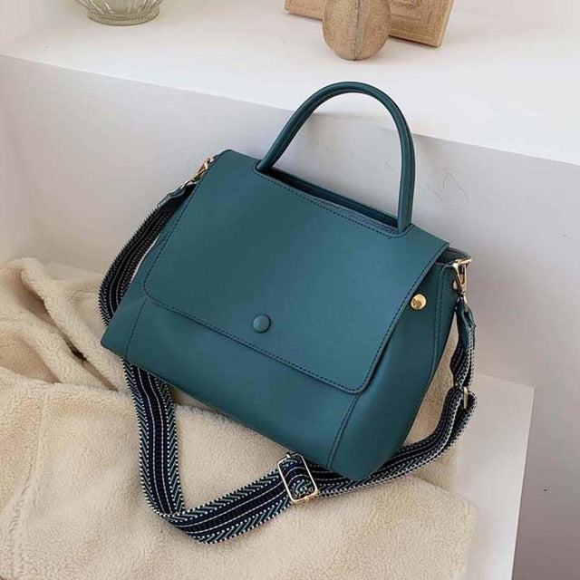 Simple Leather Crossbody Bag for Girls Lightweight Travel Purse