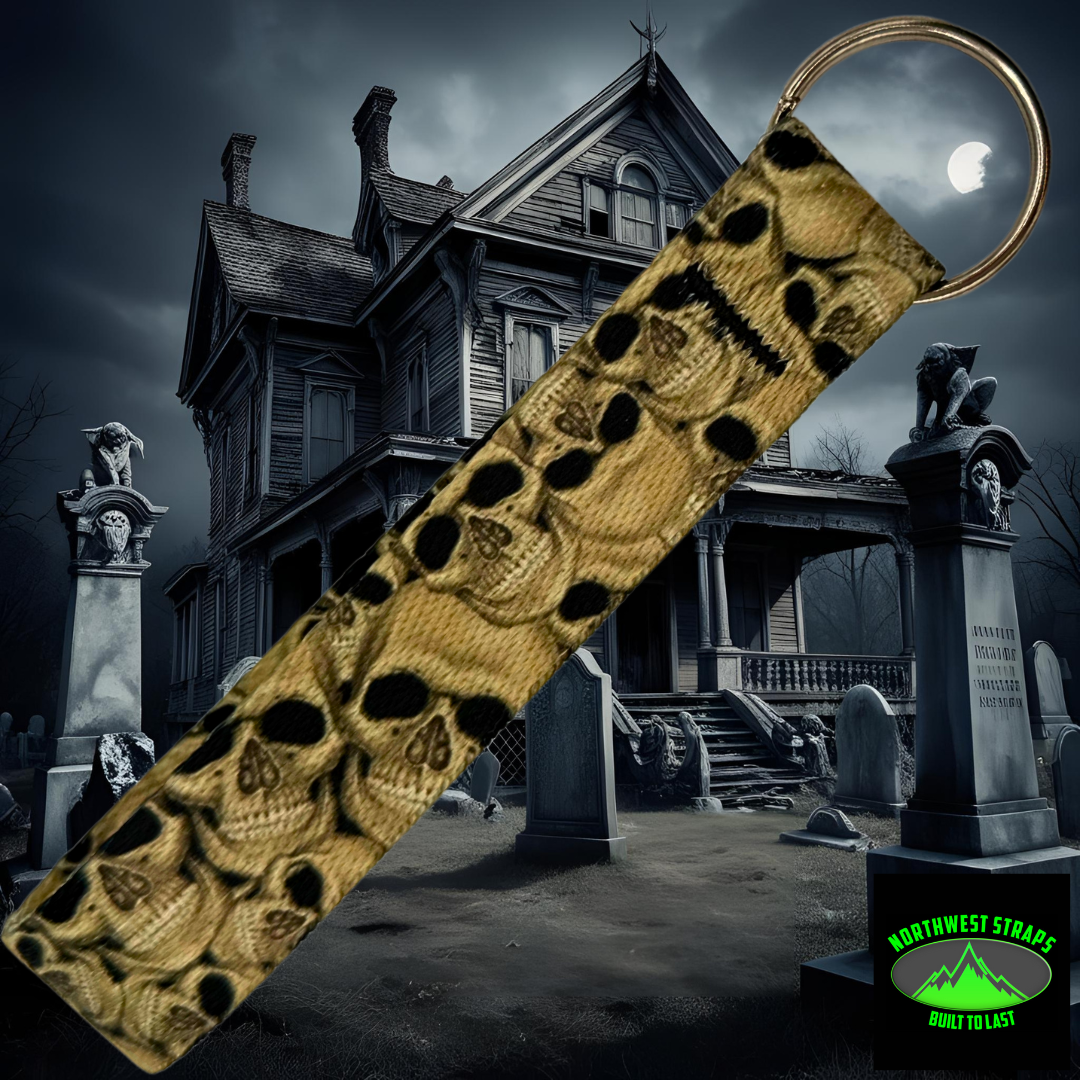 Skulls Key Fob, Perfect for backpack or purse. Goth or Punk accessory