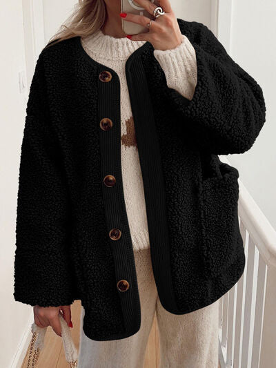 Women's Cozy Sherpa Fleece Button Up Jacket with Functional Pockets