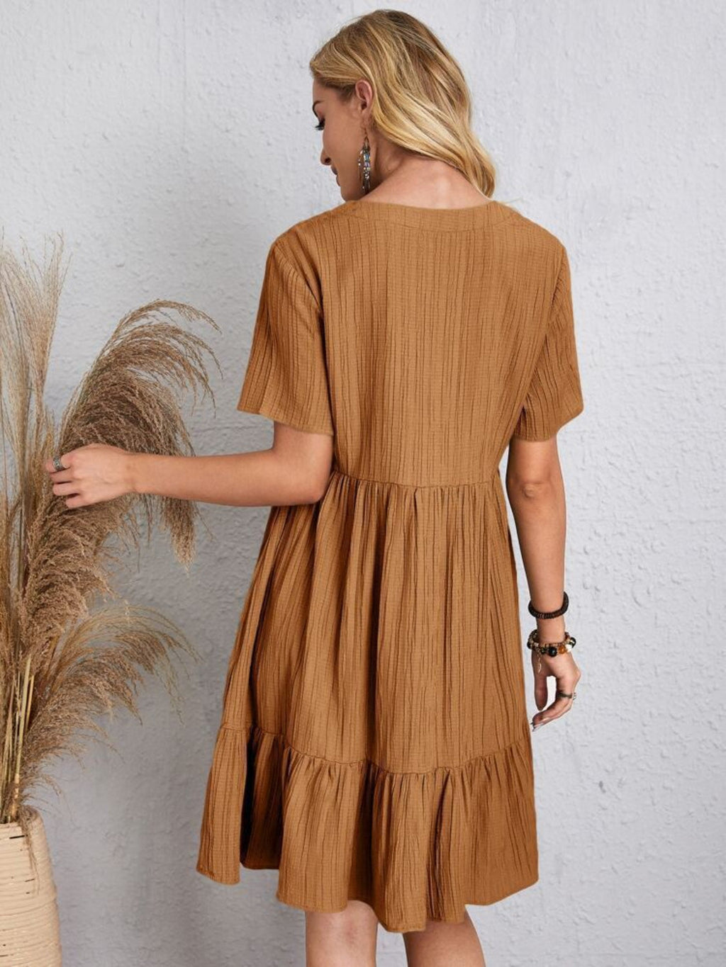 Classic V-Neck Short Sleeve Casual Midi Dress