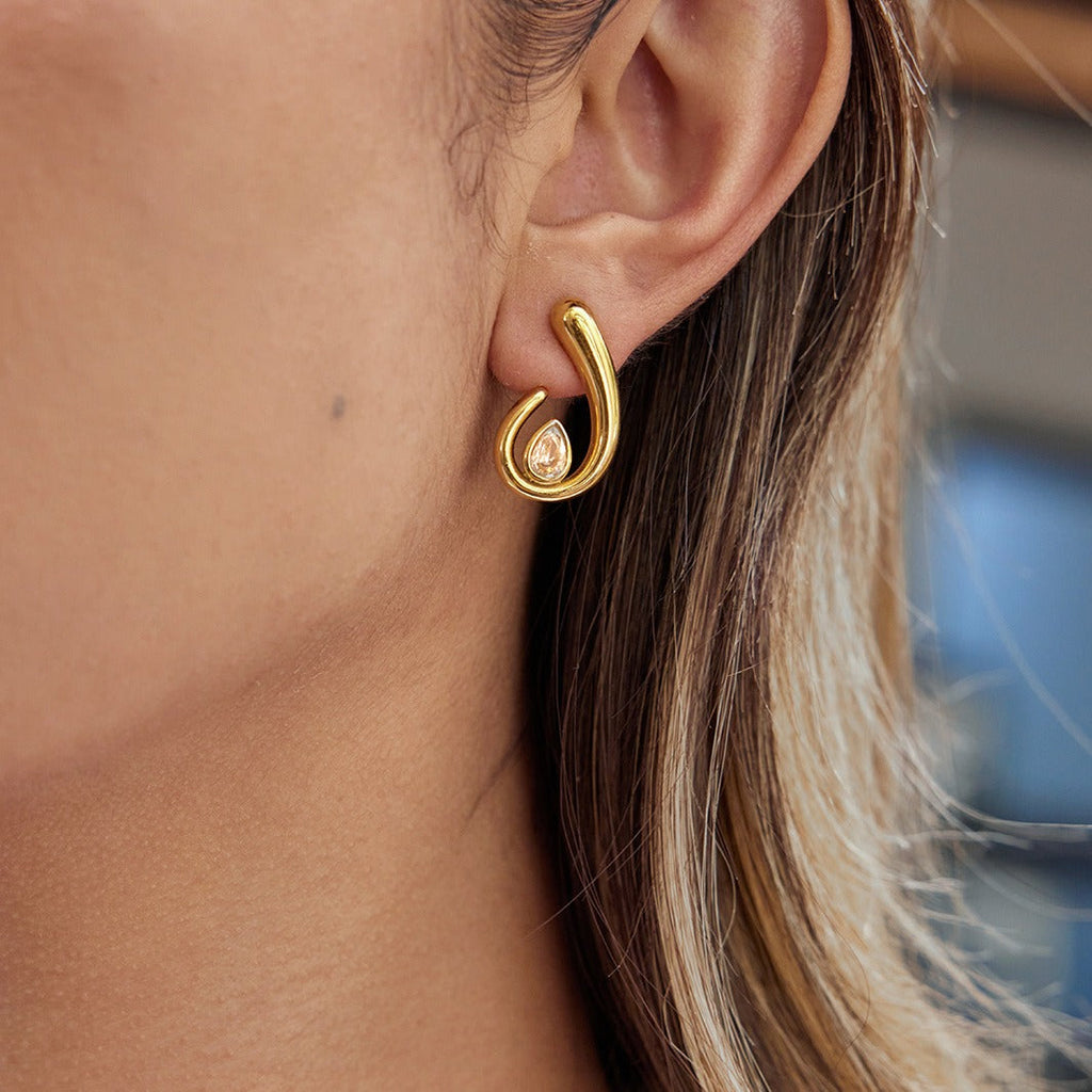 18K Gold Teardrop Stud Earrings with Cubic Zirconia