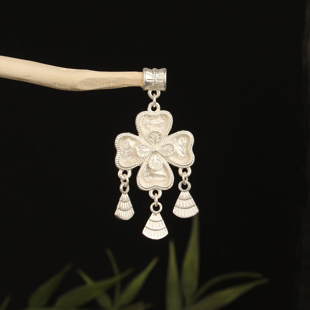Butterfly Pendant Inlaid With A Bell