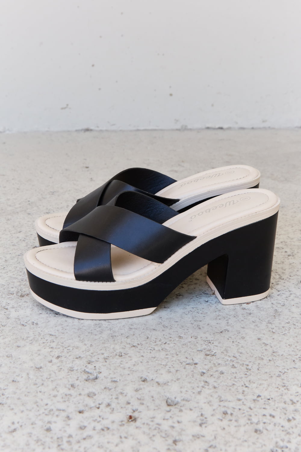 Weeboo Cherish Contrast Platform Sandals Black