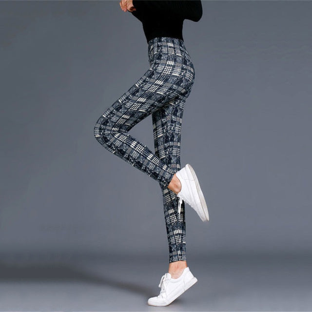 Women’s Plaid Yoga Leggings Mid Waist Push-Up Tapered Pants