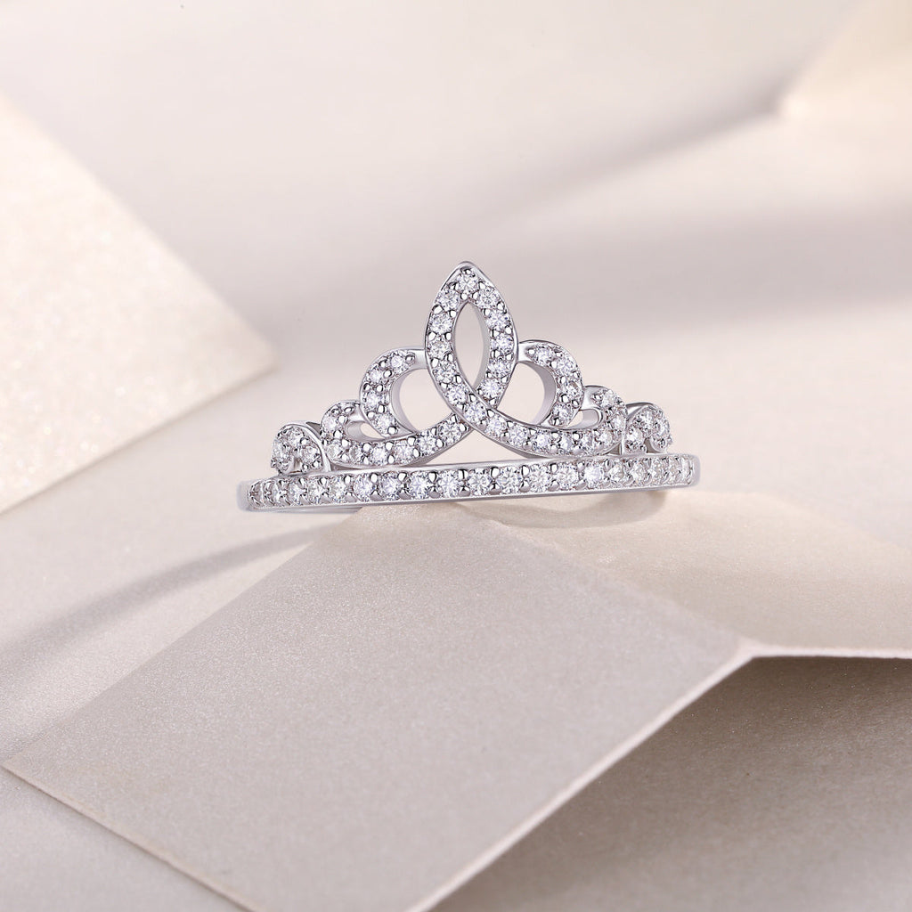 S925 Silver 1.9g Platinum Plated Moissanite Crown Ring, D VVS1 Pave Band, GRA Certified US 5-9