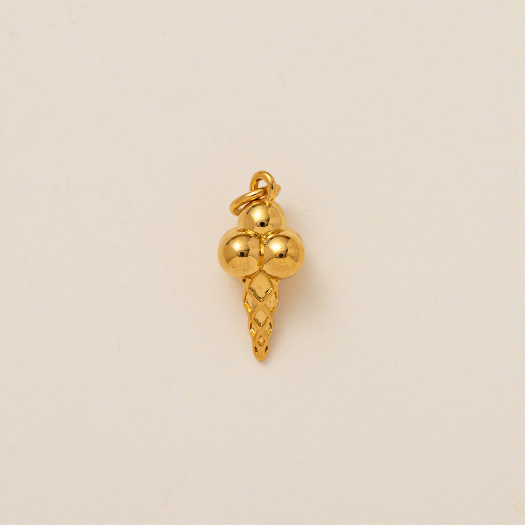 18K Gold Vacuum Plated Small Pendant Necklace