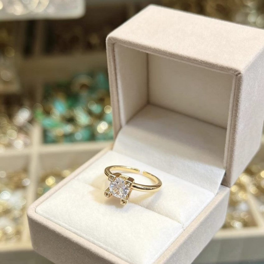 Gold Square Open Ring for Women, Modern Light Luxury Statement
