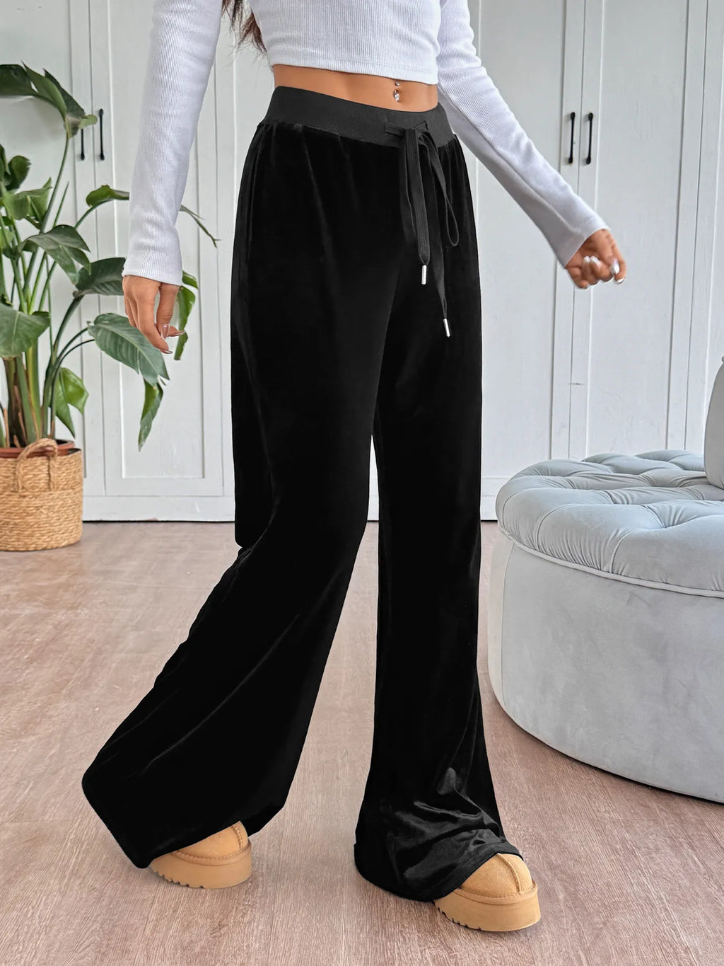 Wide-Leg Drawstring Pants