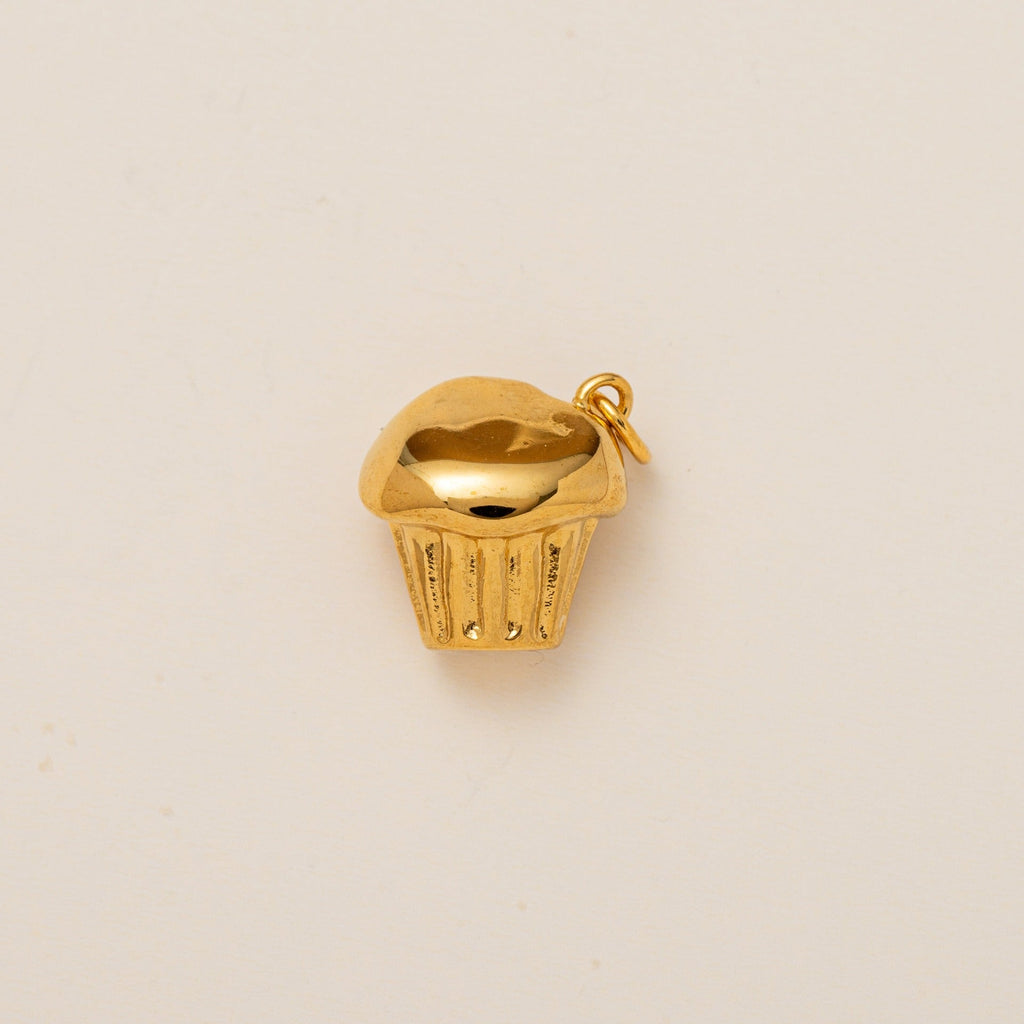 18K Gold Vacuum Plated Small Pendant Necklace