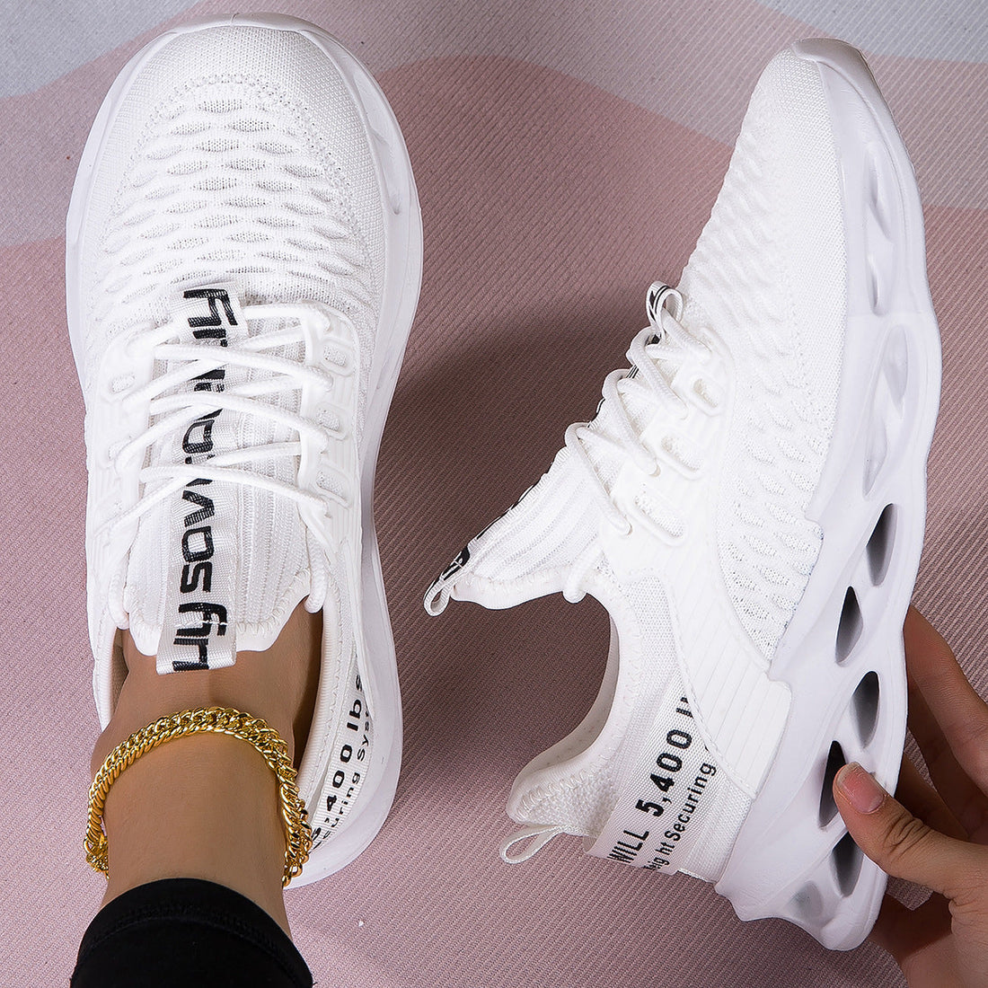 Women’s Lightweight Breathable Casual Walking Sneakers