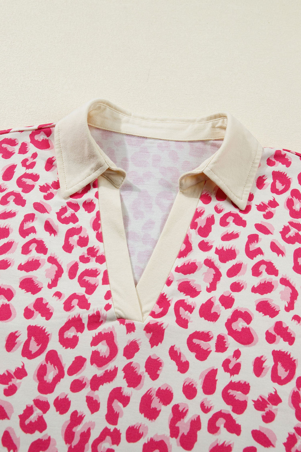 Pink Leopard Print V-Neck Collared Top and Shorts Set - Image 4