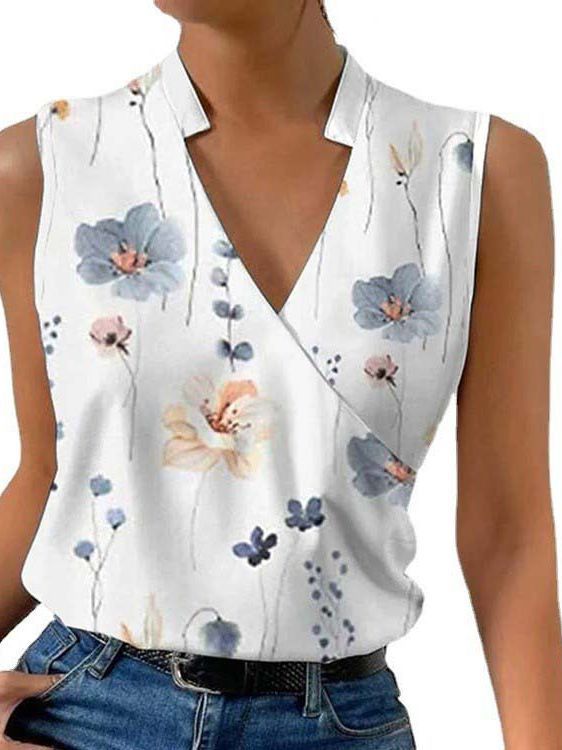 Women's Floral Digital Print Sleeveless V-Neck Summer Blouse - Image 3