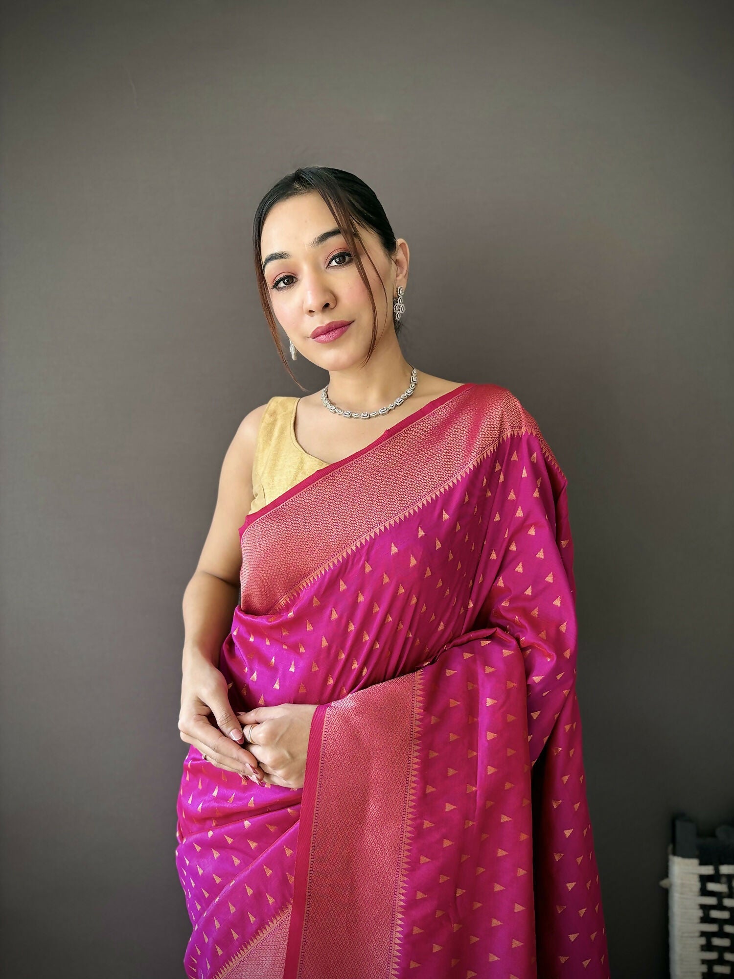 Rani Pink Jacquard Butti Soft Lichi Silk Paithani Saree