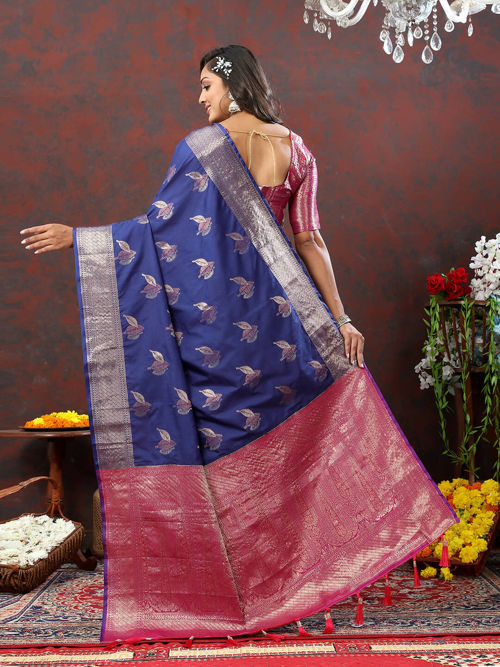 Navyblue Soft Silk Saree with Elegant Zari Weaving Design