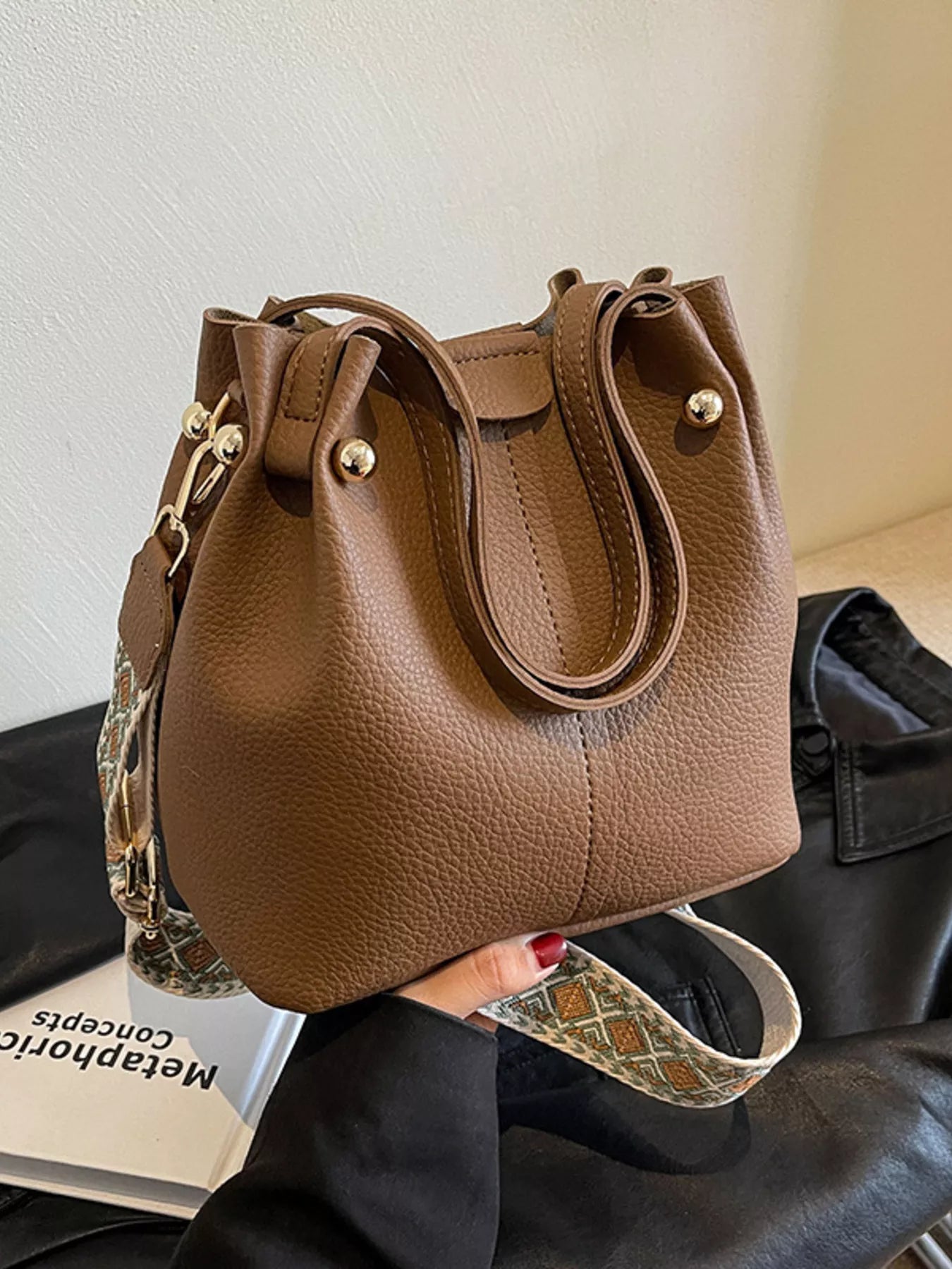 71415c4455be4d338ed60d3854fbdd98-Max-Origin