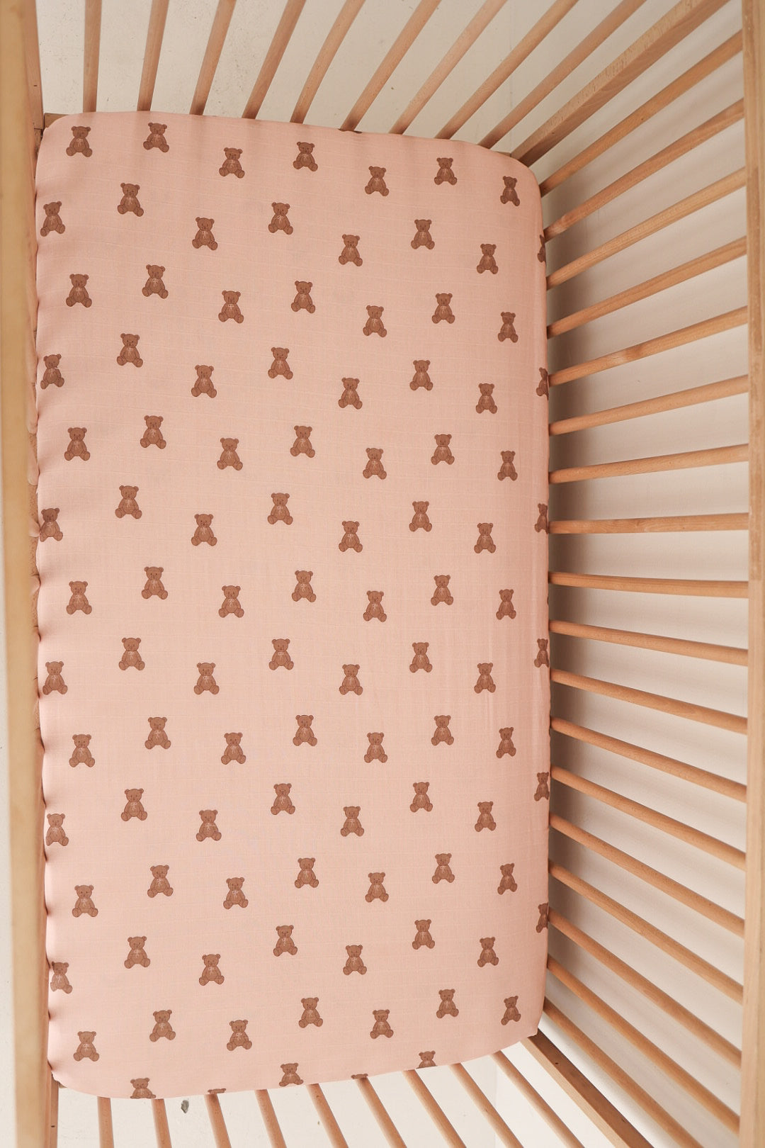 Soft Muslin Crib Sheet in Pink Lottie Bear Print for Baby Nursery - Image 3