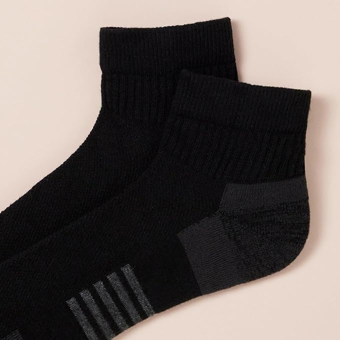 Amazon Essentials Men's Athletic Ankle Socks, Breathable, Cotton Blend, Cushioned, 6 Pairs