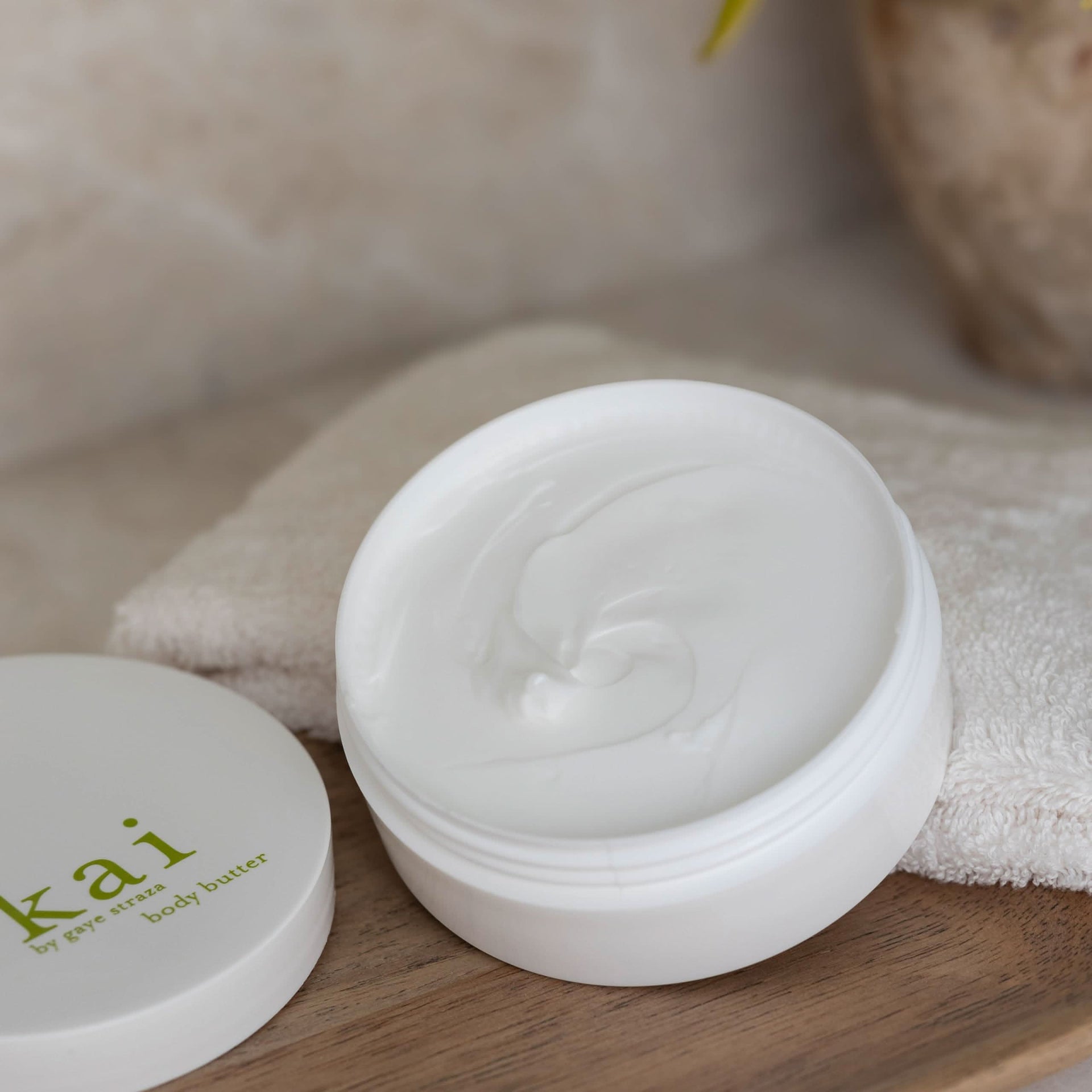 Whipped Body Butter with Shea Butter, Safflower Oil & Vitamin E