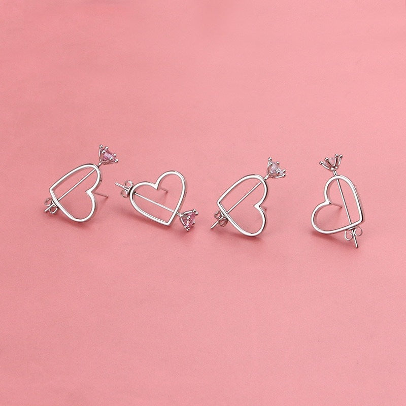 Niche, Minimalist Heart-shaped Earrings
