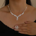 Yiwu Cross-Border Bridal Necklace And Earrings Set Wedding Simple Versatile Gorgeous Light Luxury Grab Chain Rhinestone Set