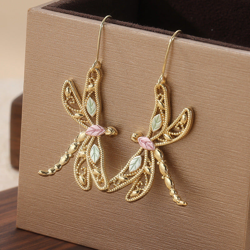 Vintage Dragonfly Drop Earrings Gold Tone Brass Women Spring Summer Daily Fashion Jewelry Elegant Gift