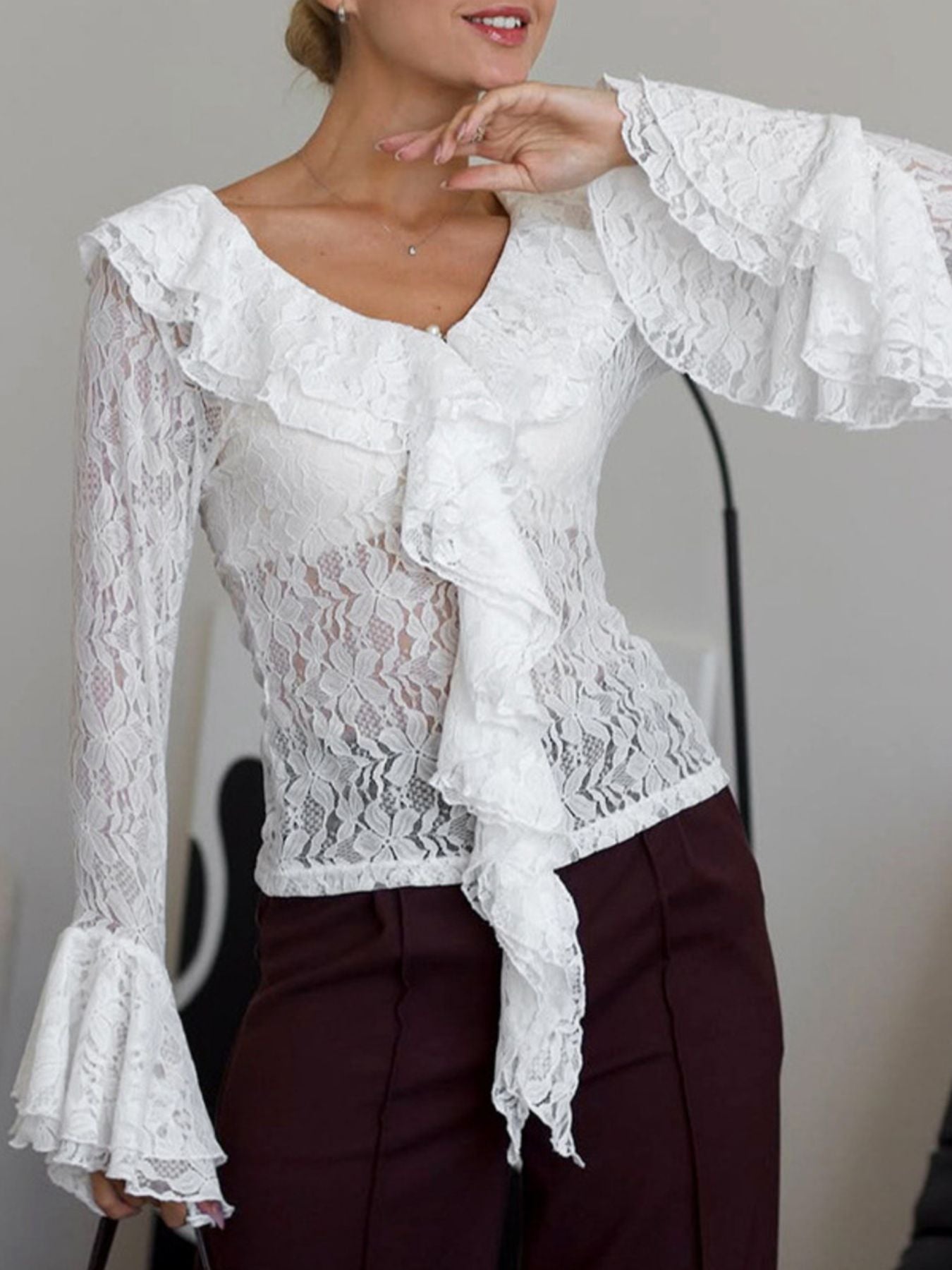 74b6fd4b-01f3-405d-8822-fc94bda45385-Max